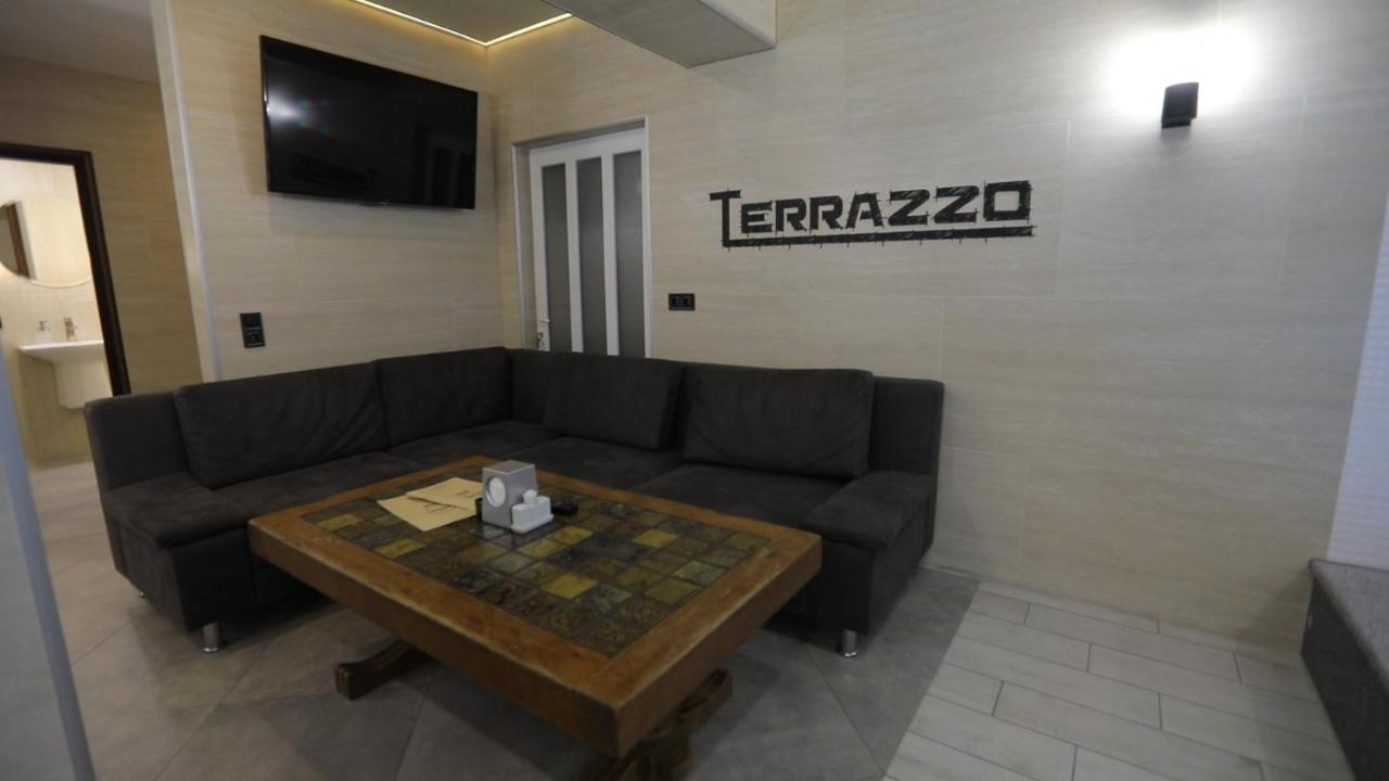 Hotel Terrazzo Starunya Dış mekan fotoğraf